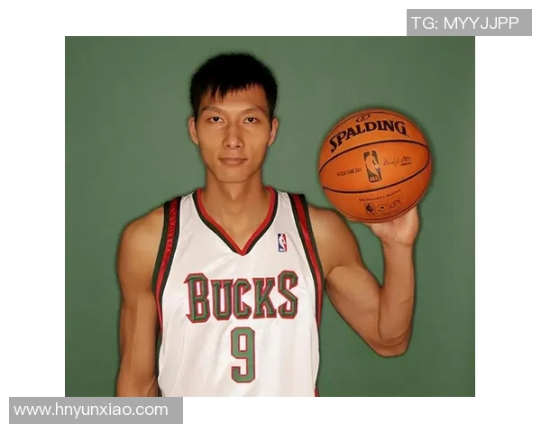 高个短发篮球明星的魅力与风采揭秘，探索他们在赛场内外的精彩表现与个人故事